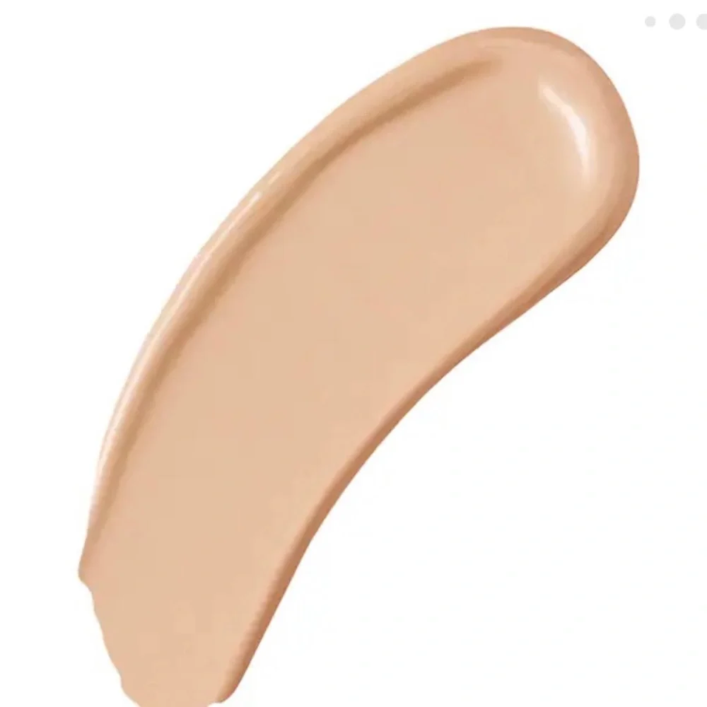 85-CHARLOTTE TIBURY 4 WARM SKIN MEDIUM COVERAGE LIQUID FOUNDATION